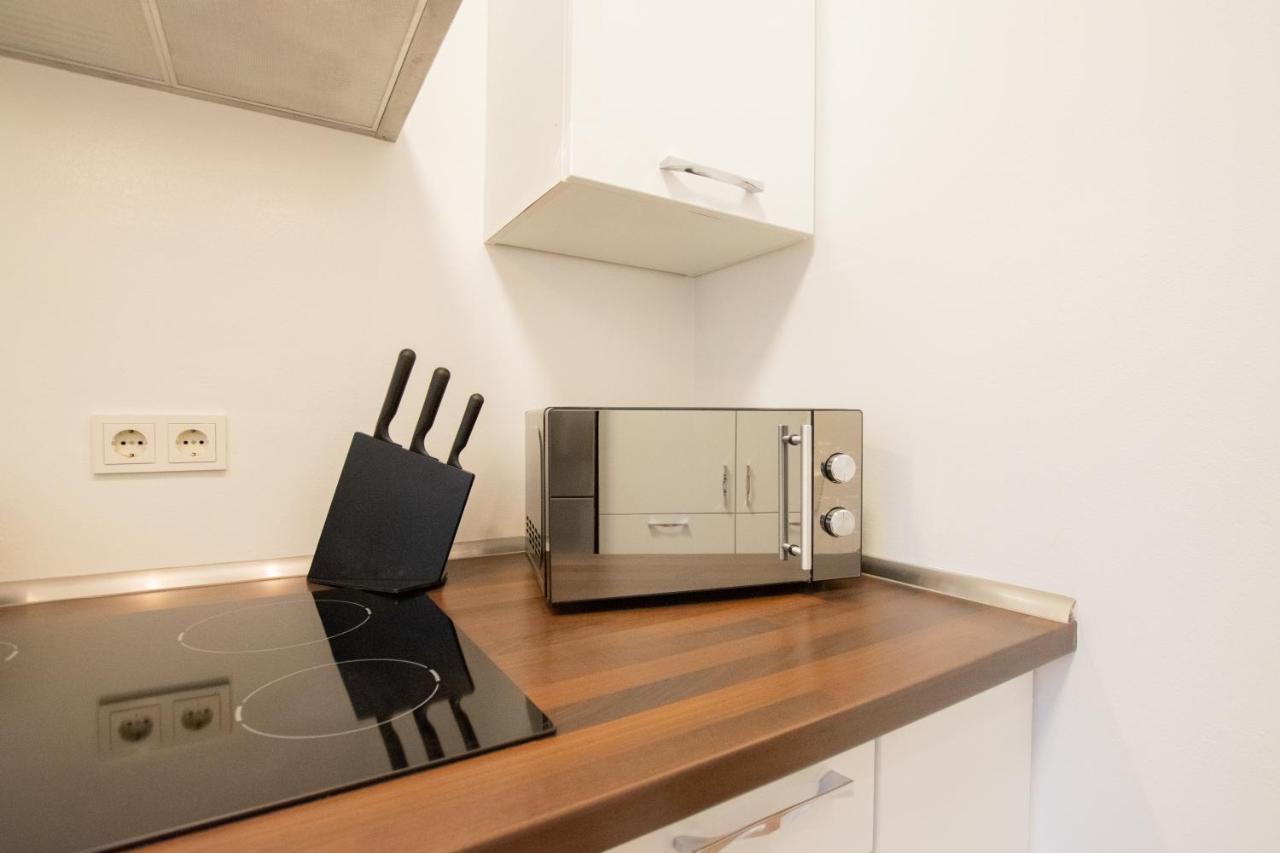 Raj Living - 1 Or 3 Room Apartments - 20 Min Messe Dus And Old Town Dus 杜塞尔多夫 外观 照片