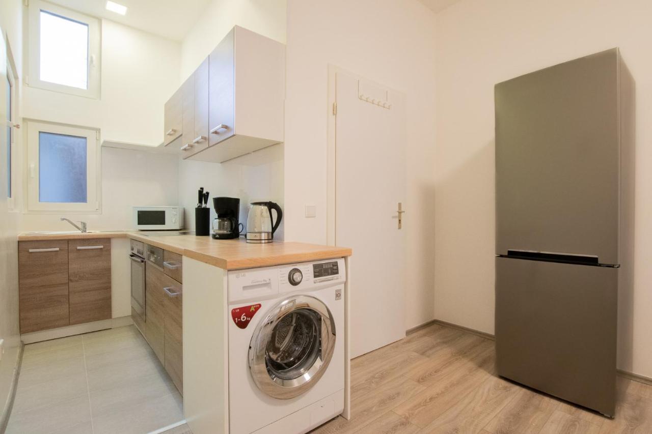 Raj Living - 1 Or 3 Room Apartments - 20 Min Messe Dus And Old Town Dus 杜塞尔多夫 外观 照片