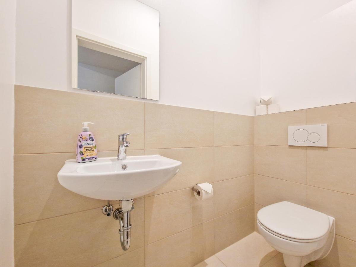 Raj Living - 1 Or 3 Room Apartments - 20 Min Messe Dus And Old Town Dus 杜塞尔多夫 外观 照片